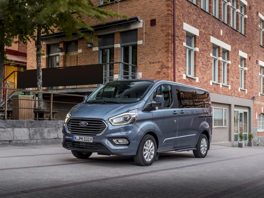  Ford Tourneo Custom PHEV 2019 года  (WW) (фото 22 из 39)
